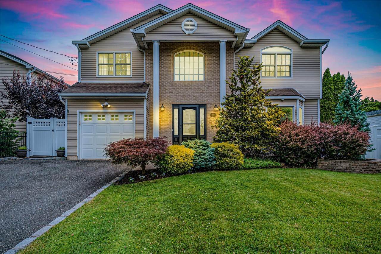 956 Park Avenue - Photo 1