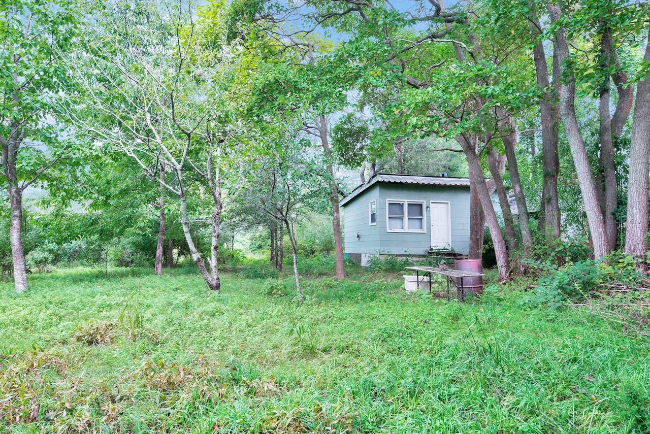 965 Breakwater Road - Photo 1