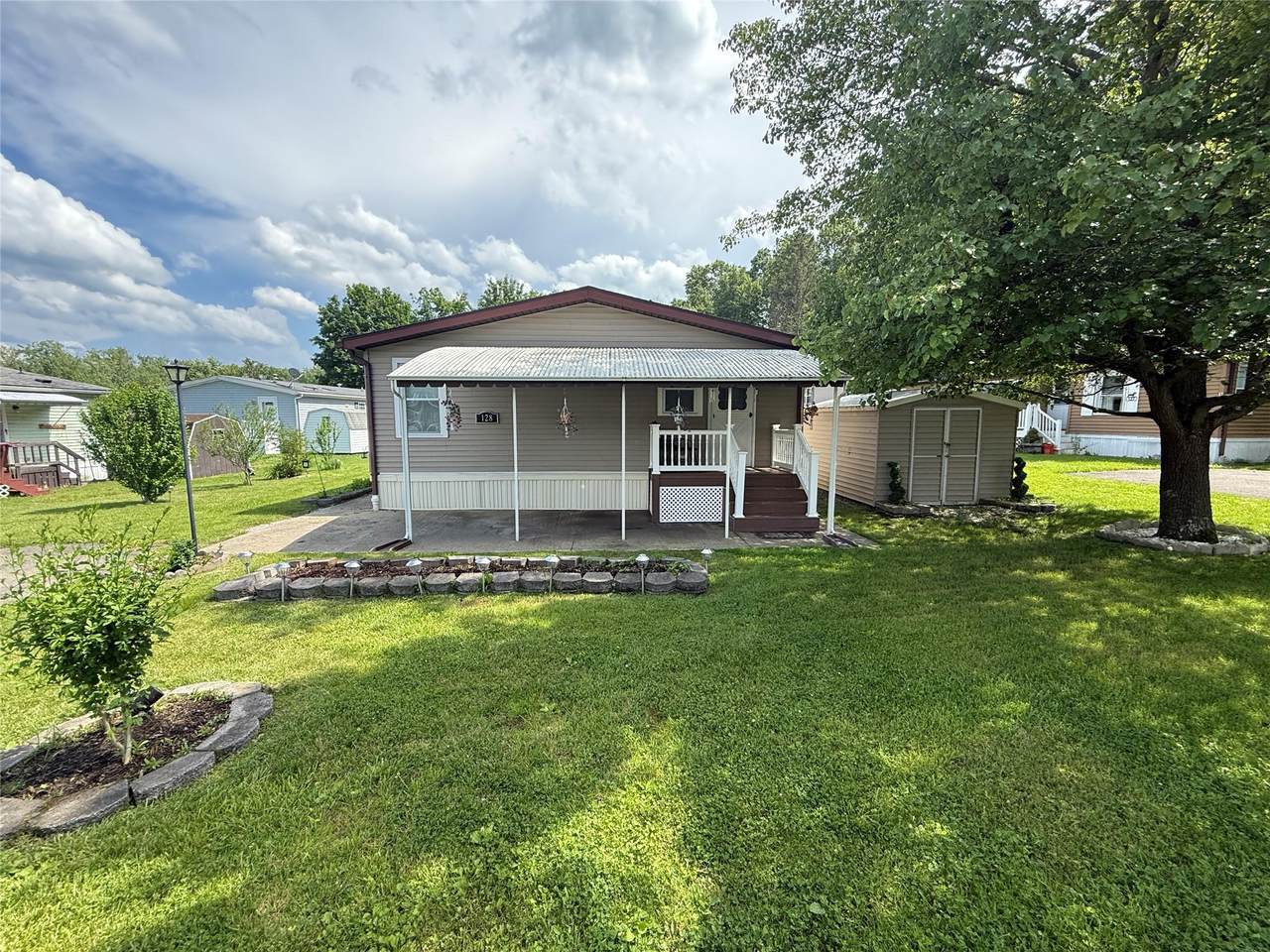 128 Brittany Terrace - Photo 1