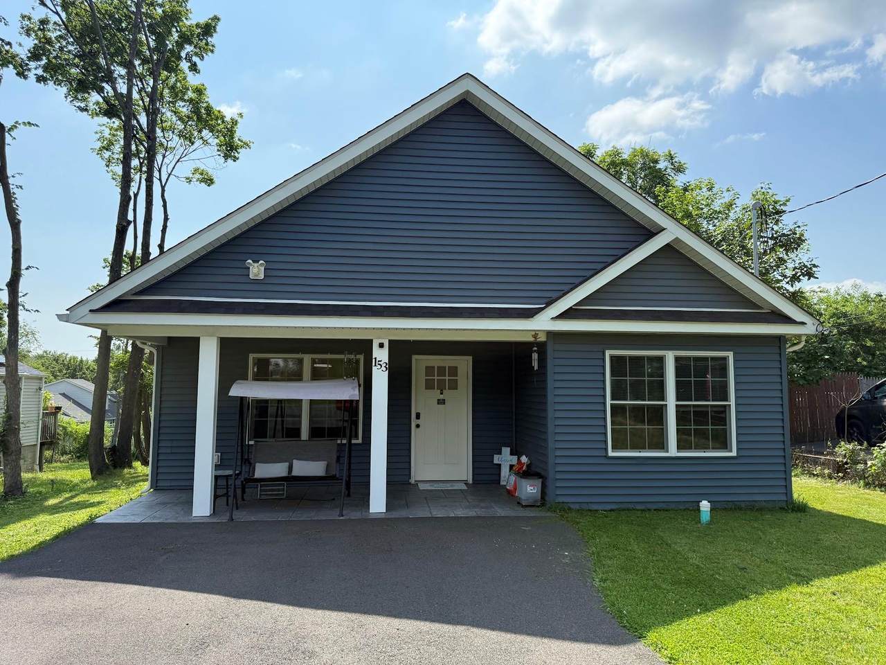 153 Ridgewood Avenue - Photo 1