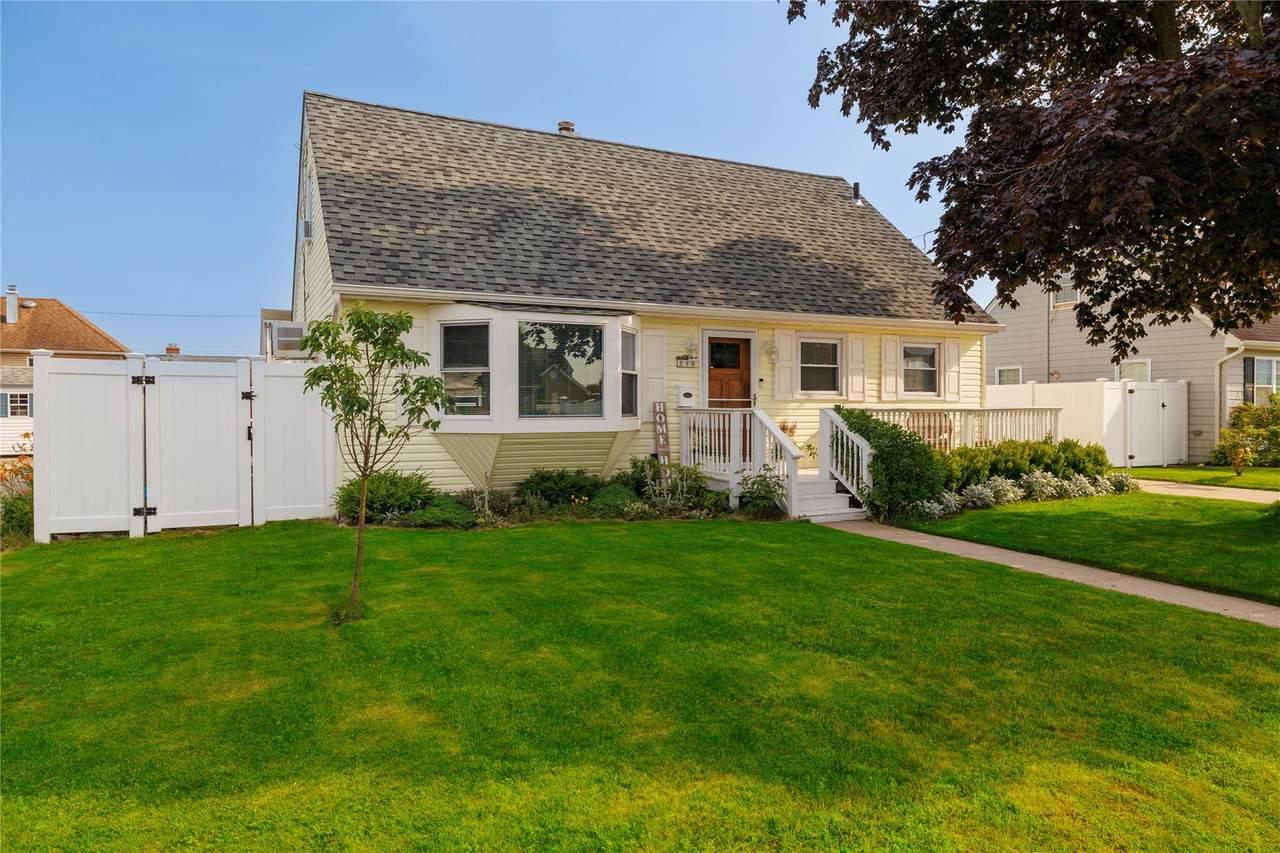196 Chamberlin Street - Photo 1