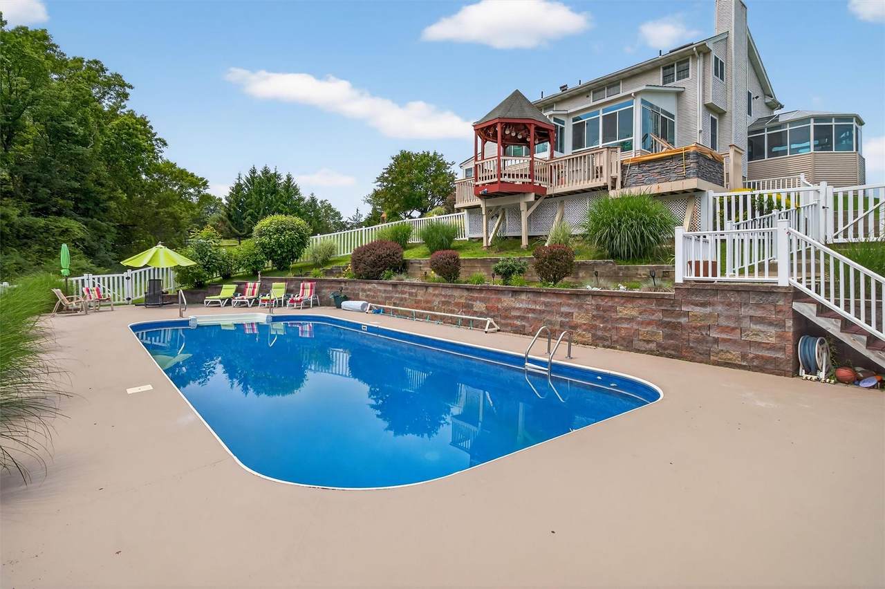 53 Odyssey Drive - Photo 1