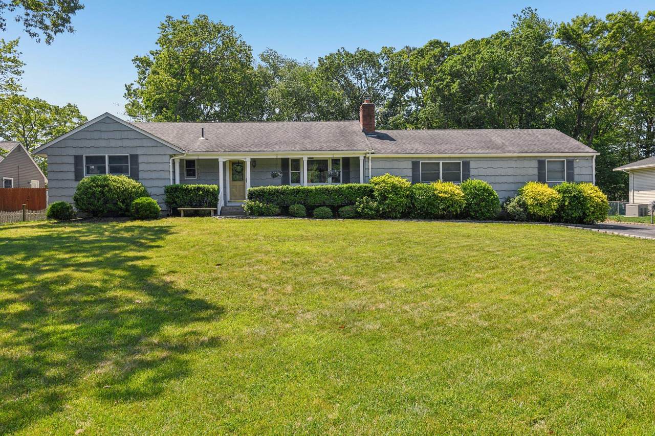 1824 Spur Drive - Photo 1