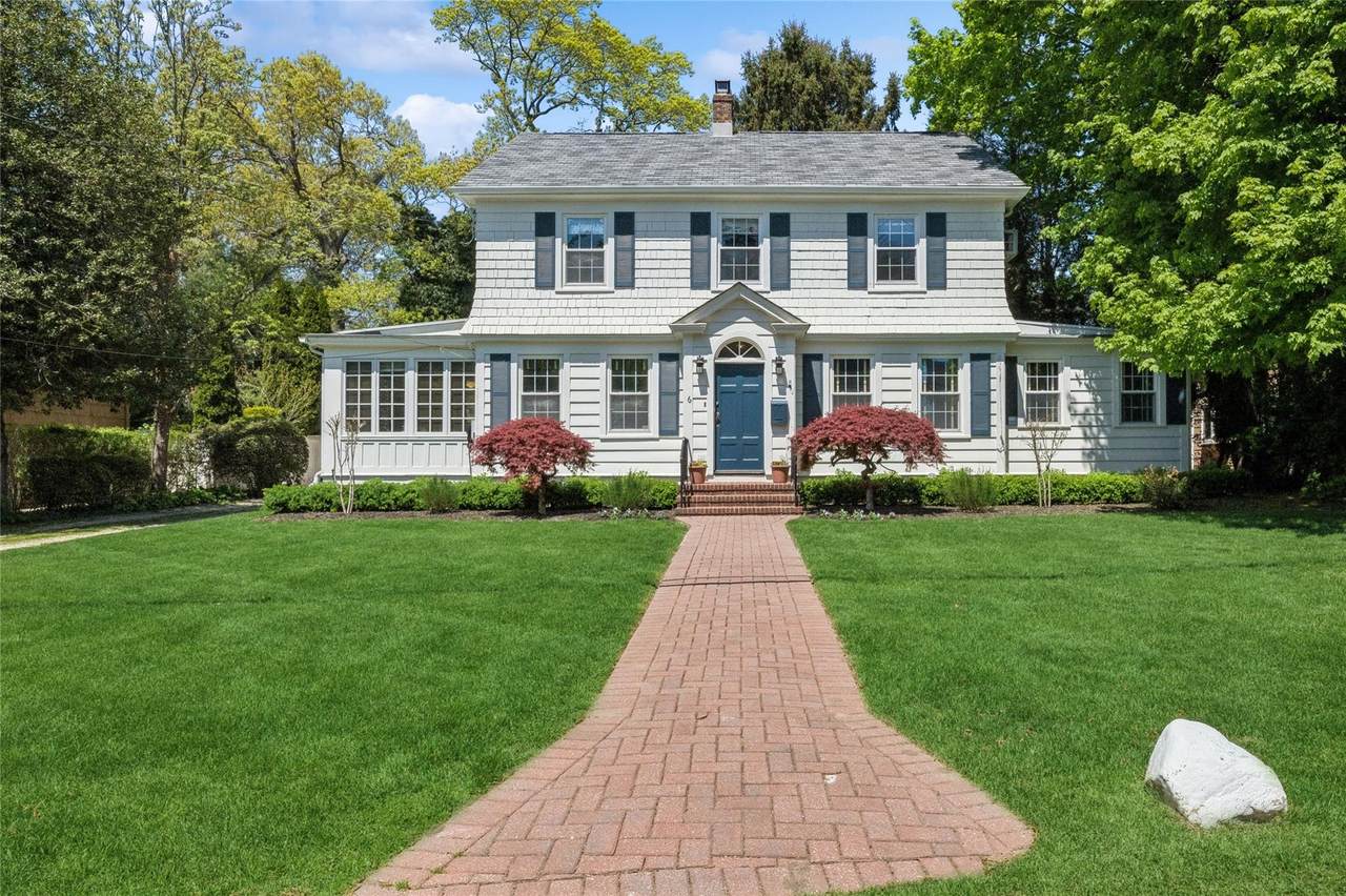 6 Glen Avenue - Photo 1