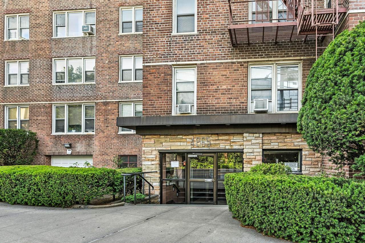 4265 Webster Avenue - Photo 1