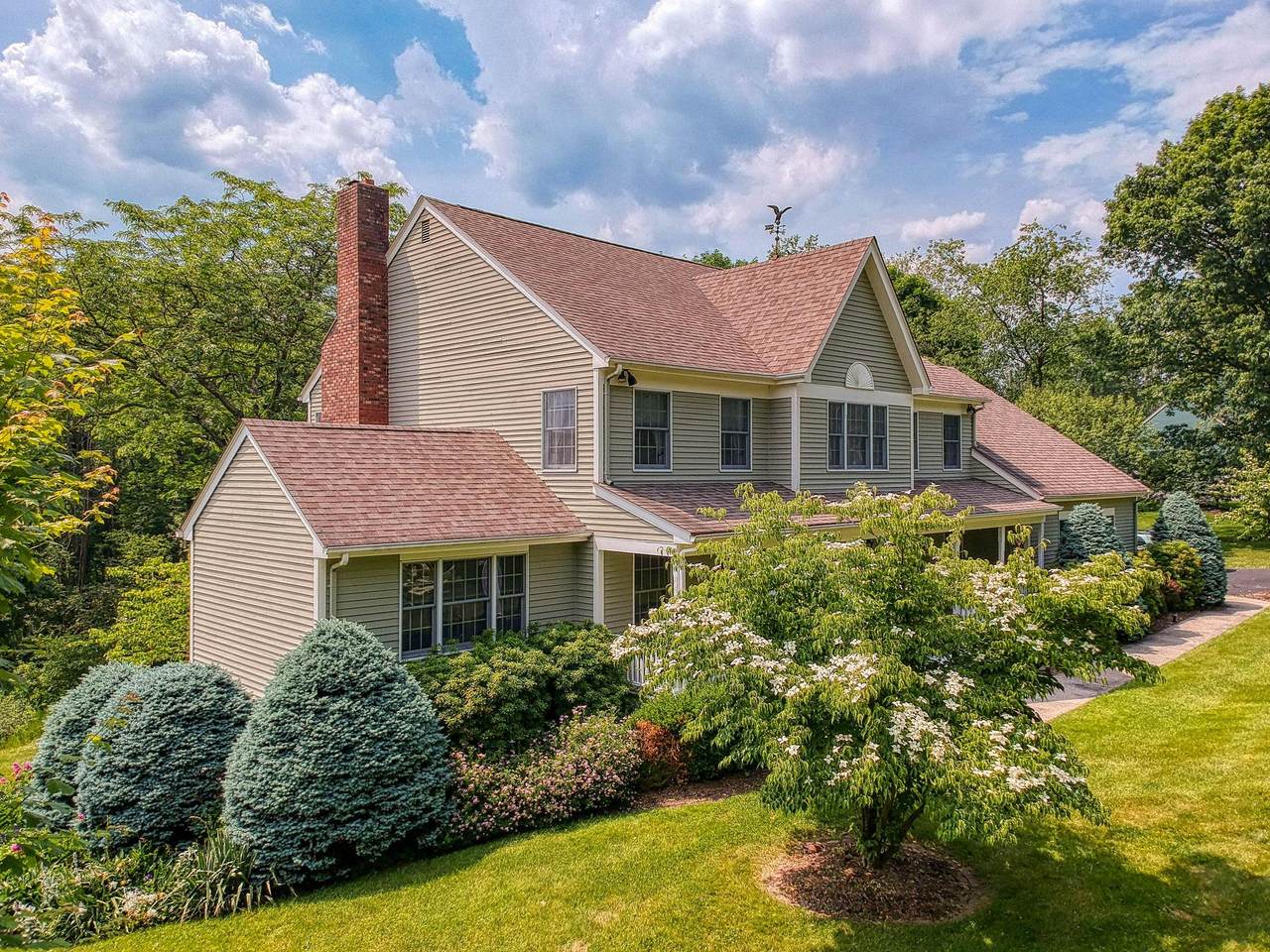 21 Crystal Farm Road - Photo 1