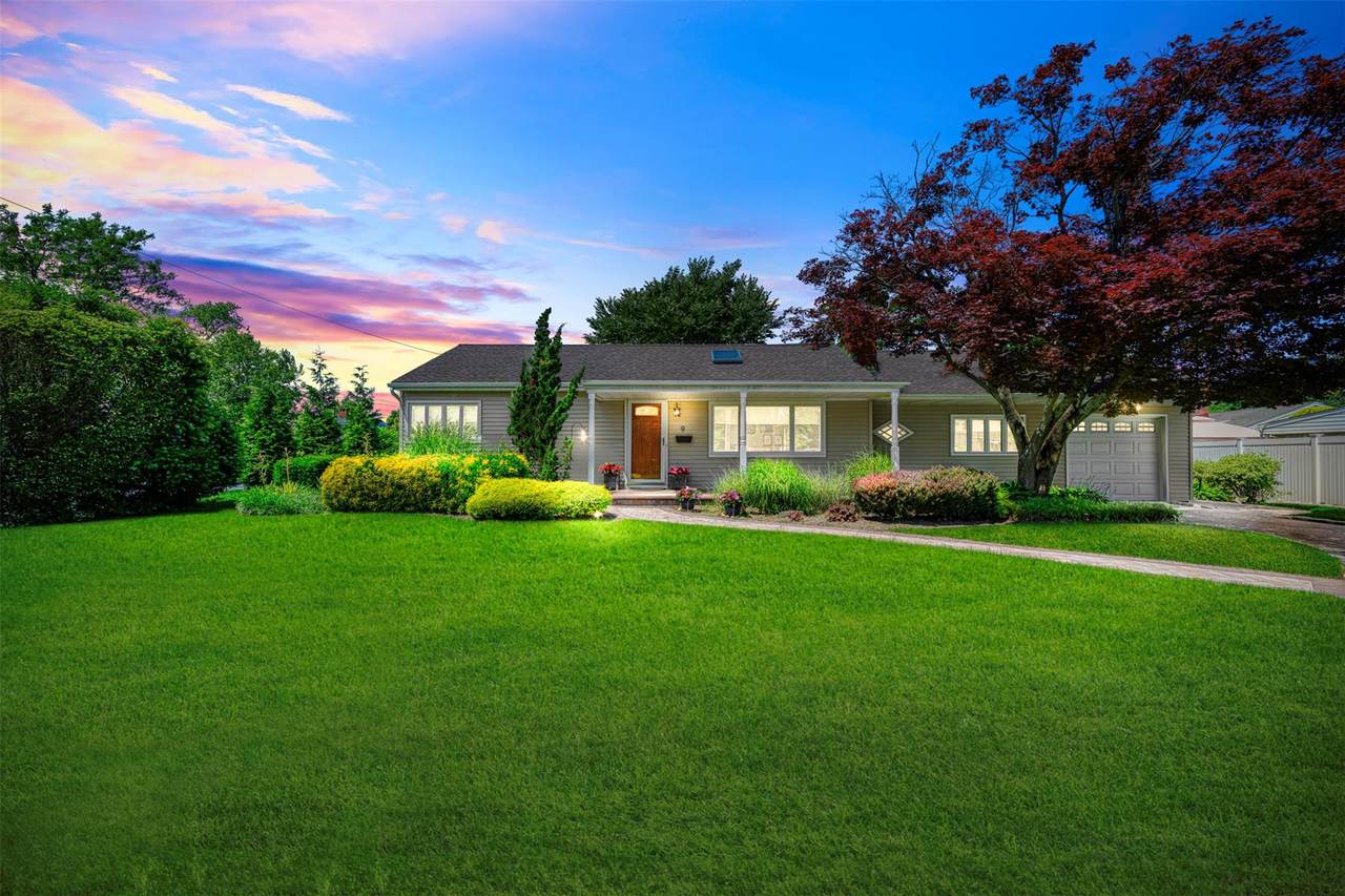9 Ripplewater Avenue - Photo 1