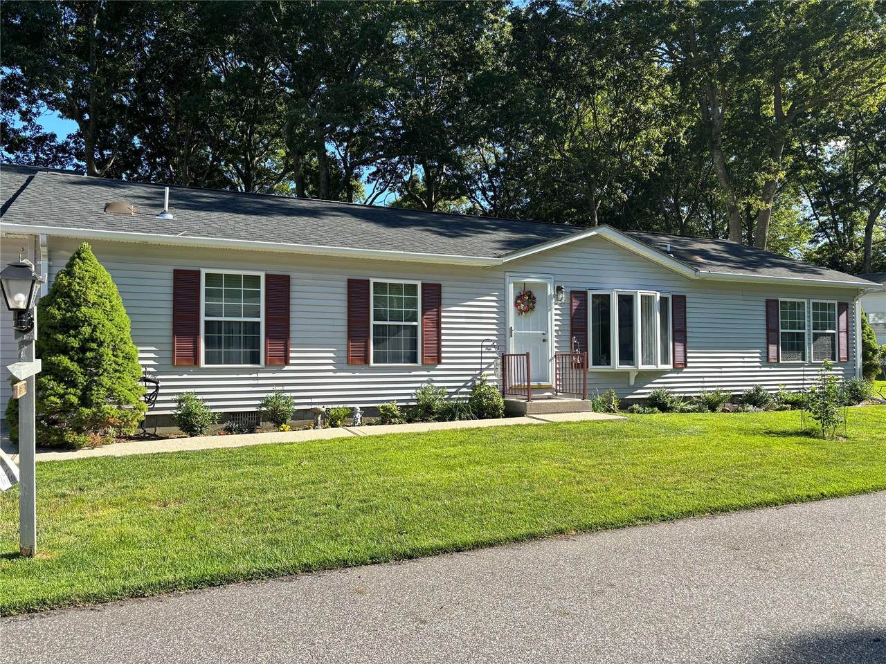 1407 Middle - Photo 1