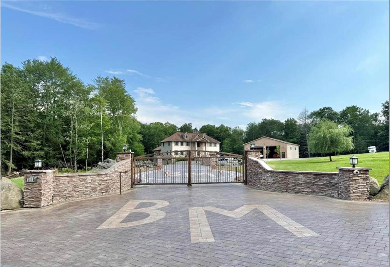 210 Grey Road - Photo 1