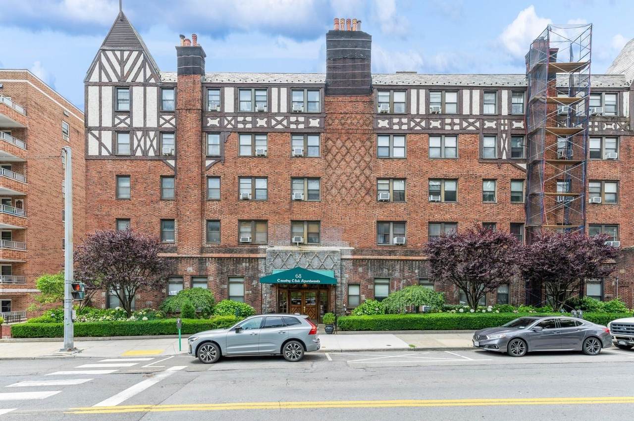 68 Hartsdale Avenue - Photo 1