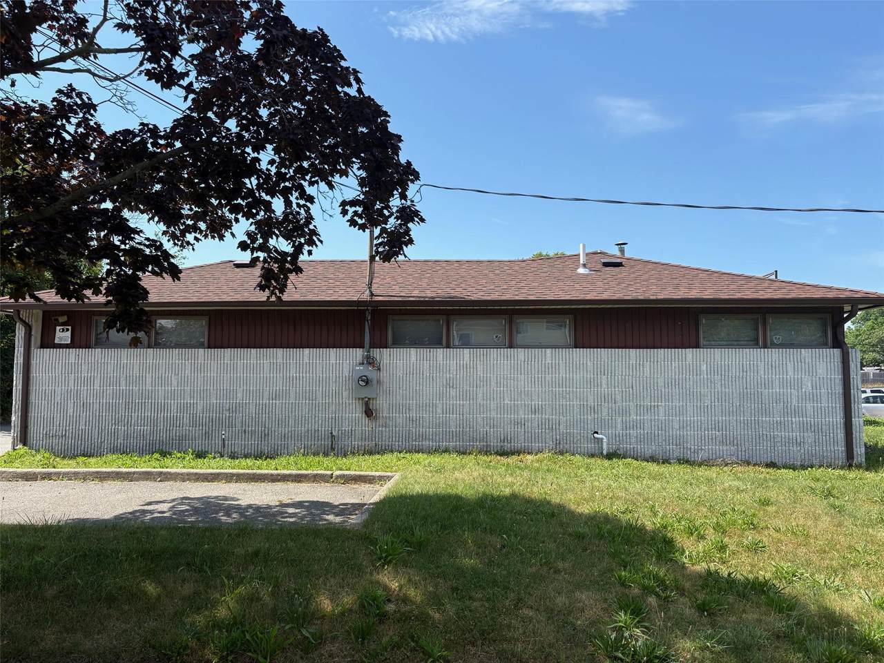 40 Bay Shore Avenue - Photo 1