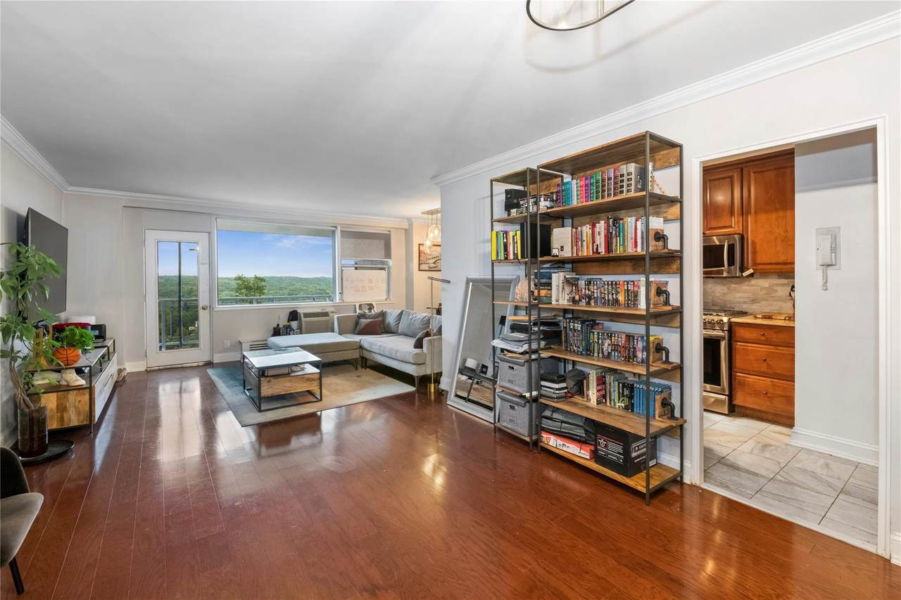 5900 Arlington Avenue - Photo 1