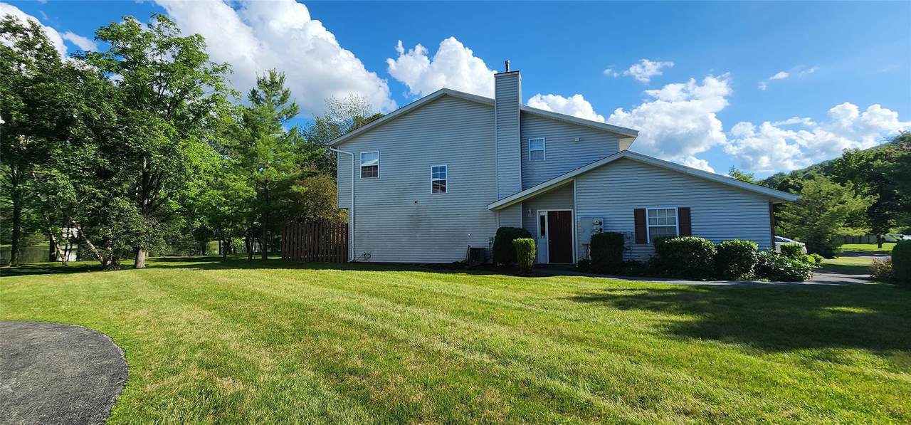196 Eagleton Drive - Photo 1