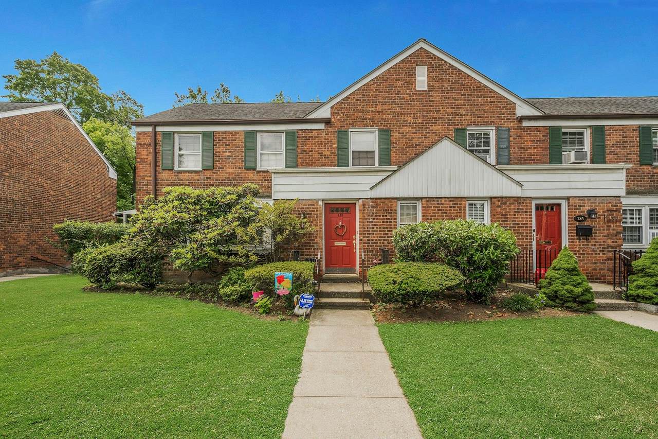 118 Robins Road - Photo 1