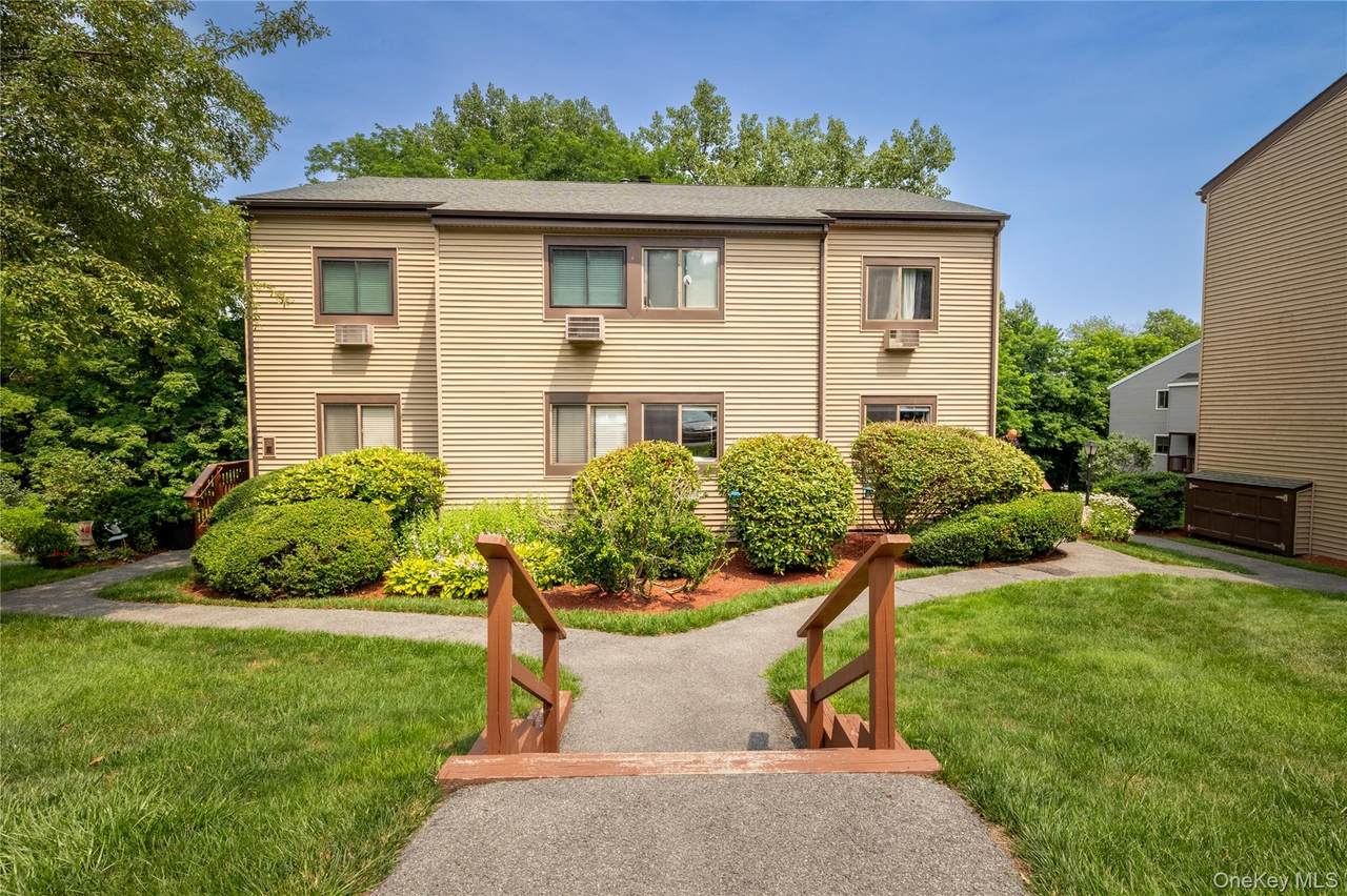 501 Village Drive - Photo 1