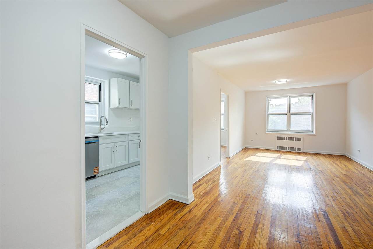 34-15 74 Street - Photo 1
