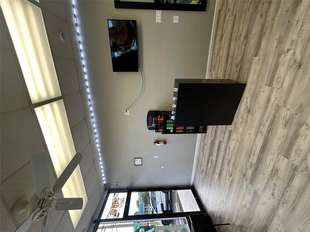 3381 Merrick Rd - Photo 1