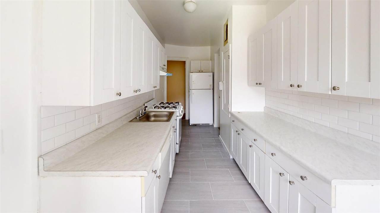 151 Prospect - Photo 1