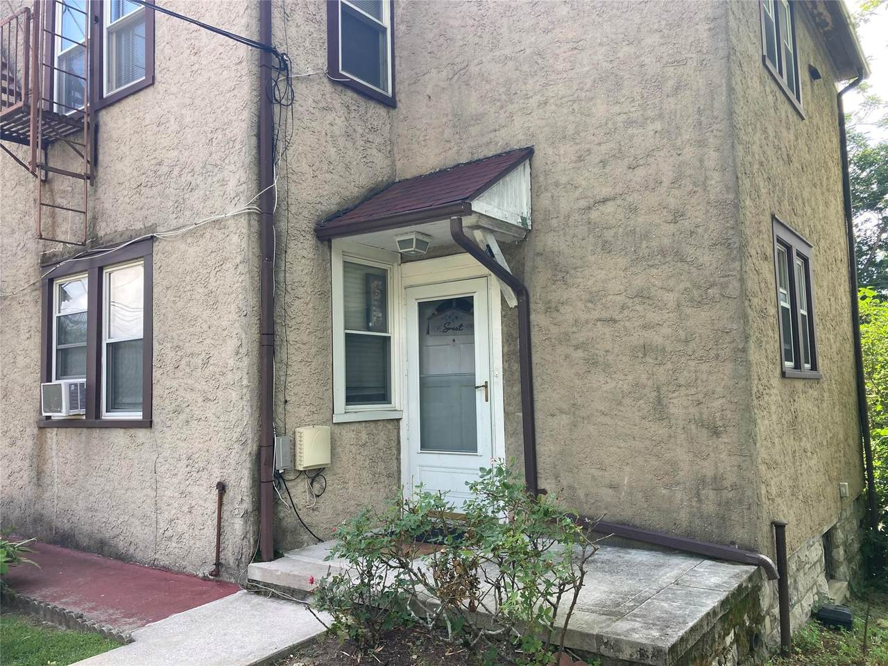 151 Evarts Avenue - Photo 1