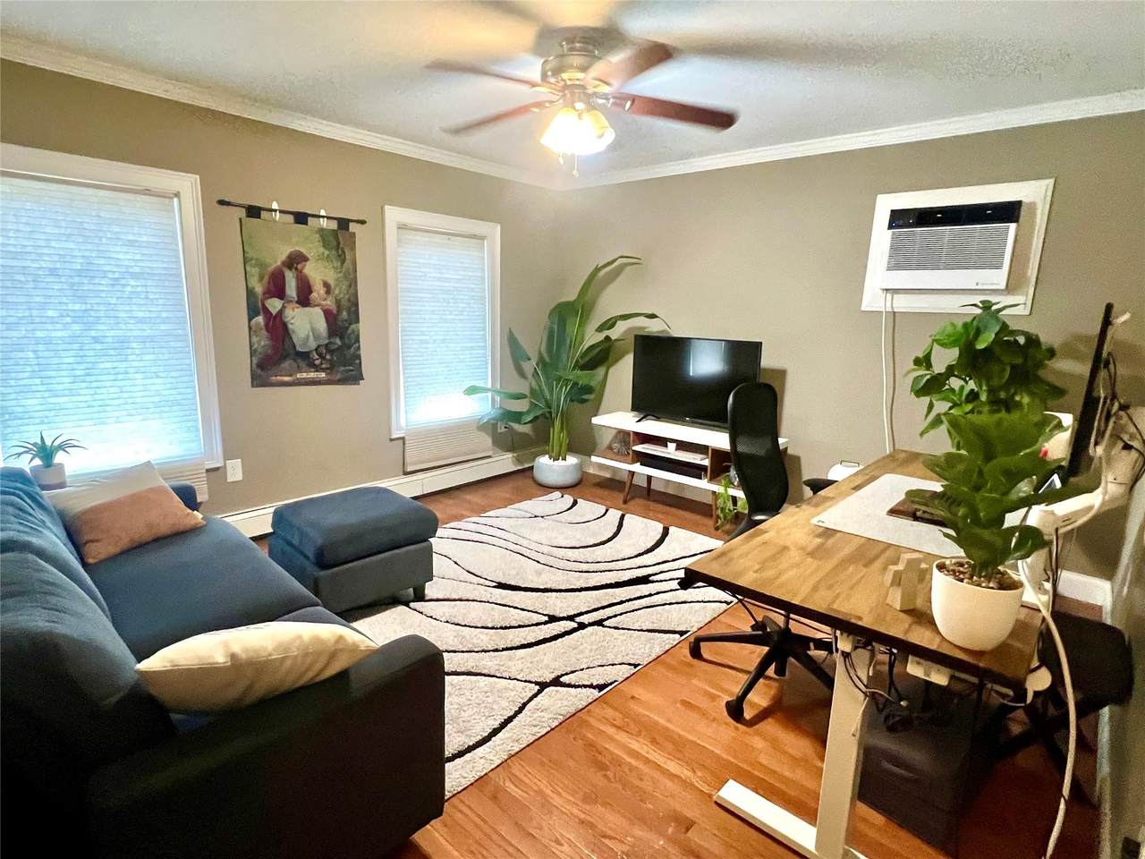16 Charles Street - Photo 1
