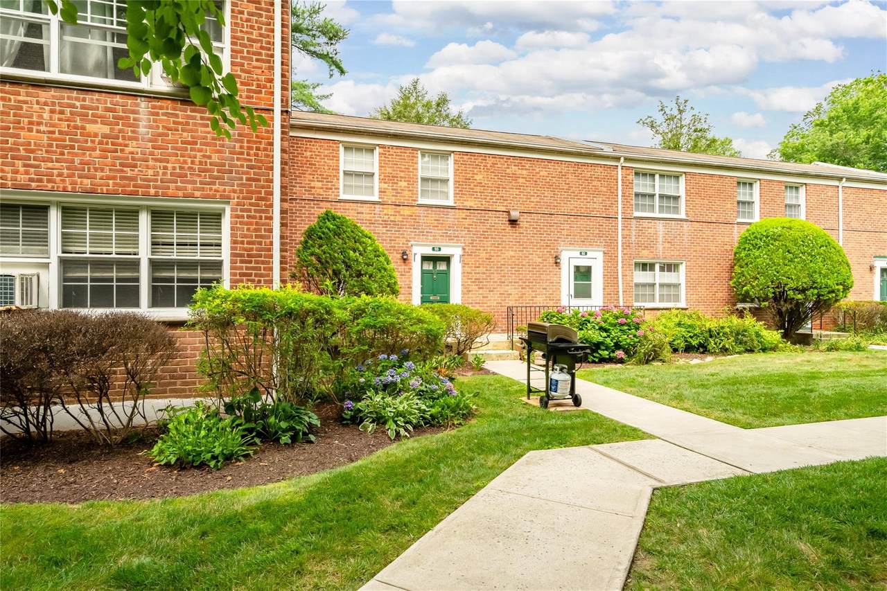 3 Fieldstone Drive - Photo 1