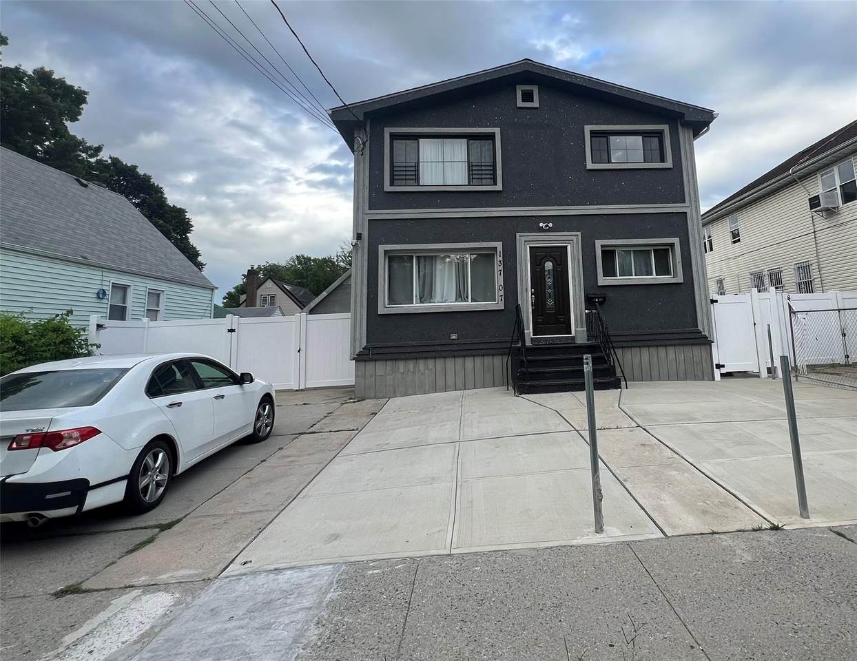 137-07 169 - Photo 1