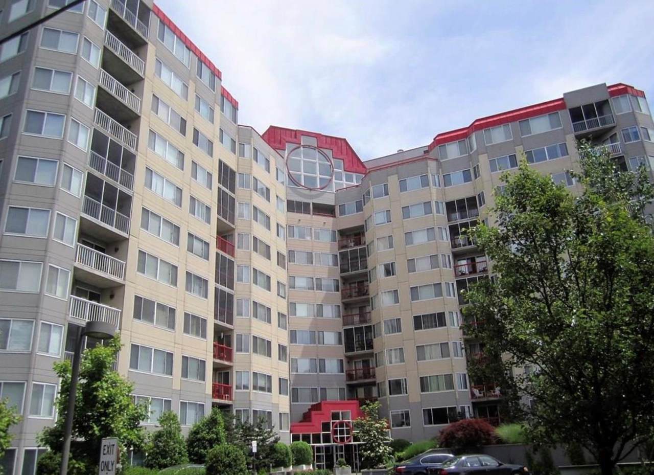 10 Stewart Place - Photo 1
