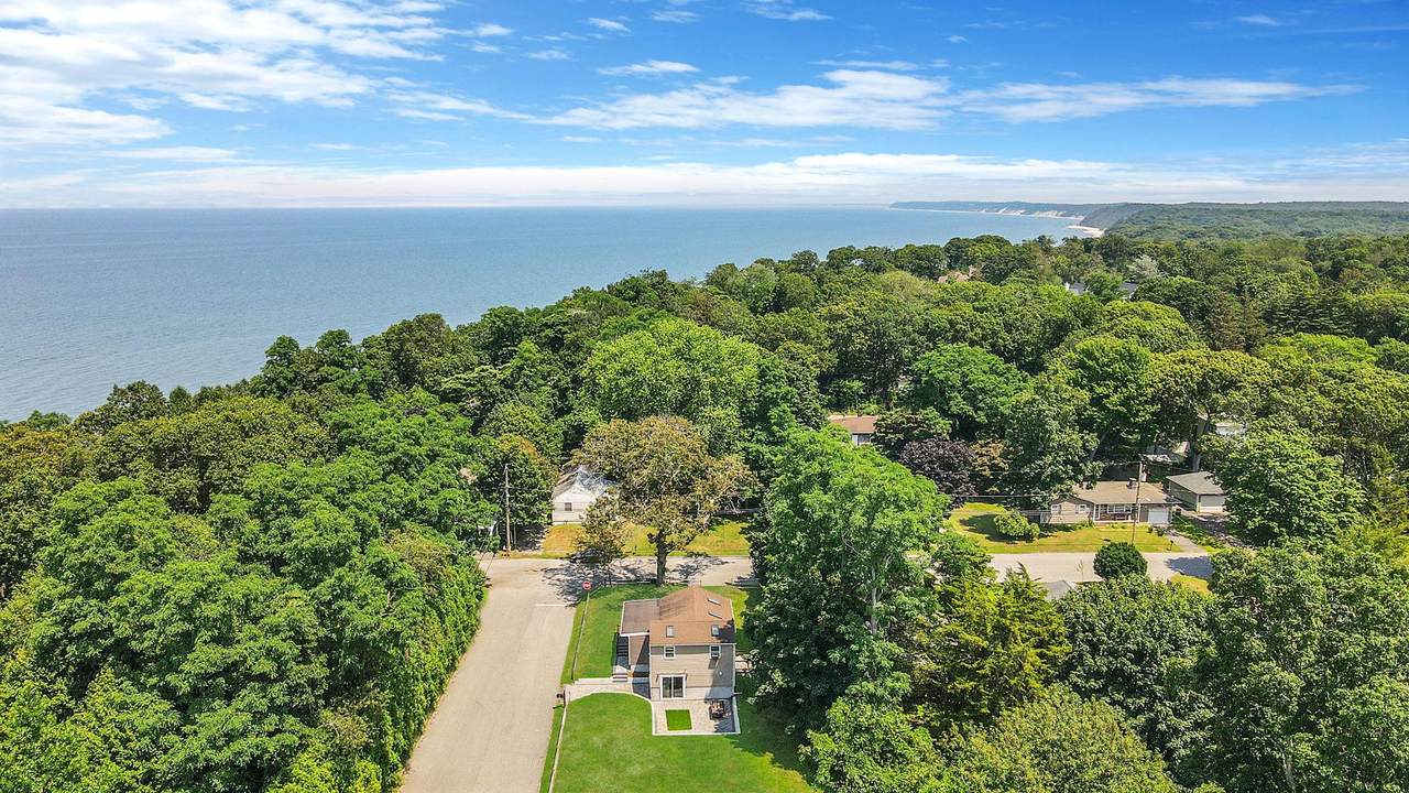 25 Cherry Lane - Photo 1