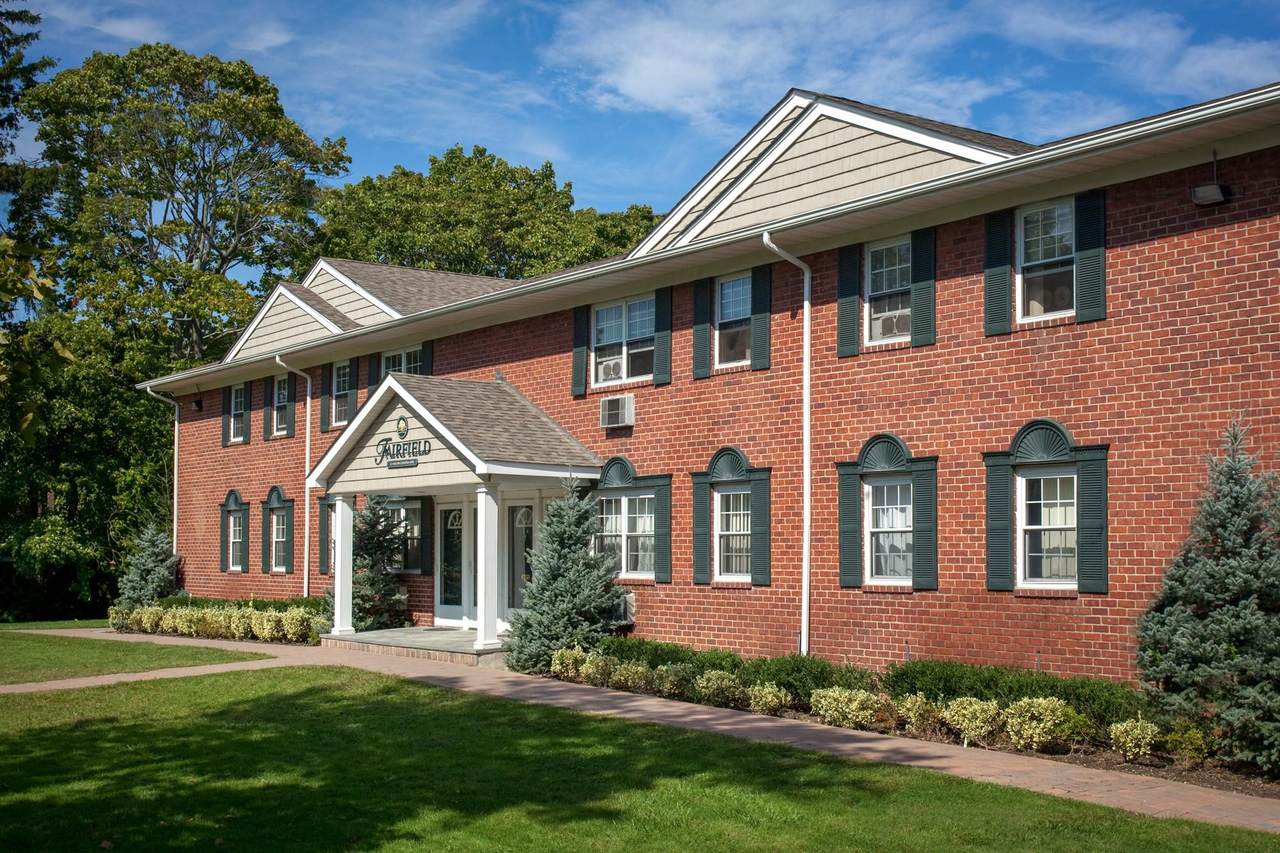 53 Clinton Avenue - Photo 1