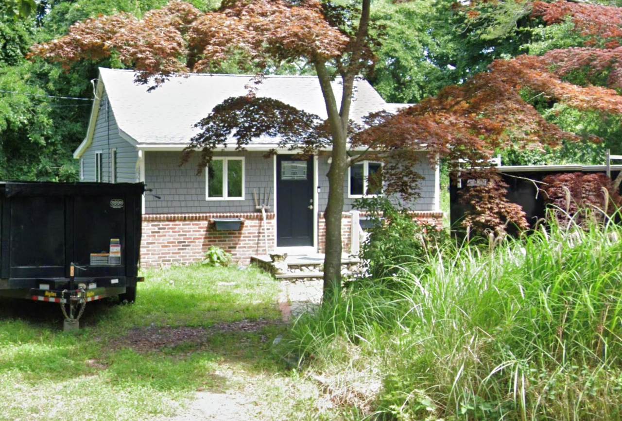 15 Whittier Drive - Photo 1