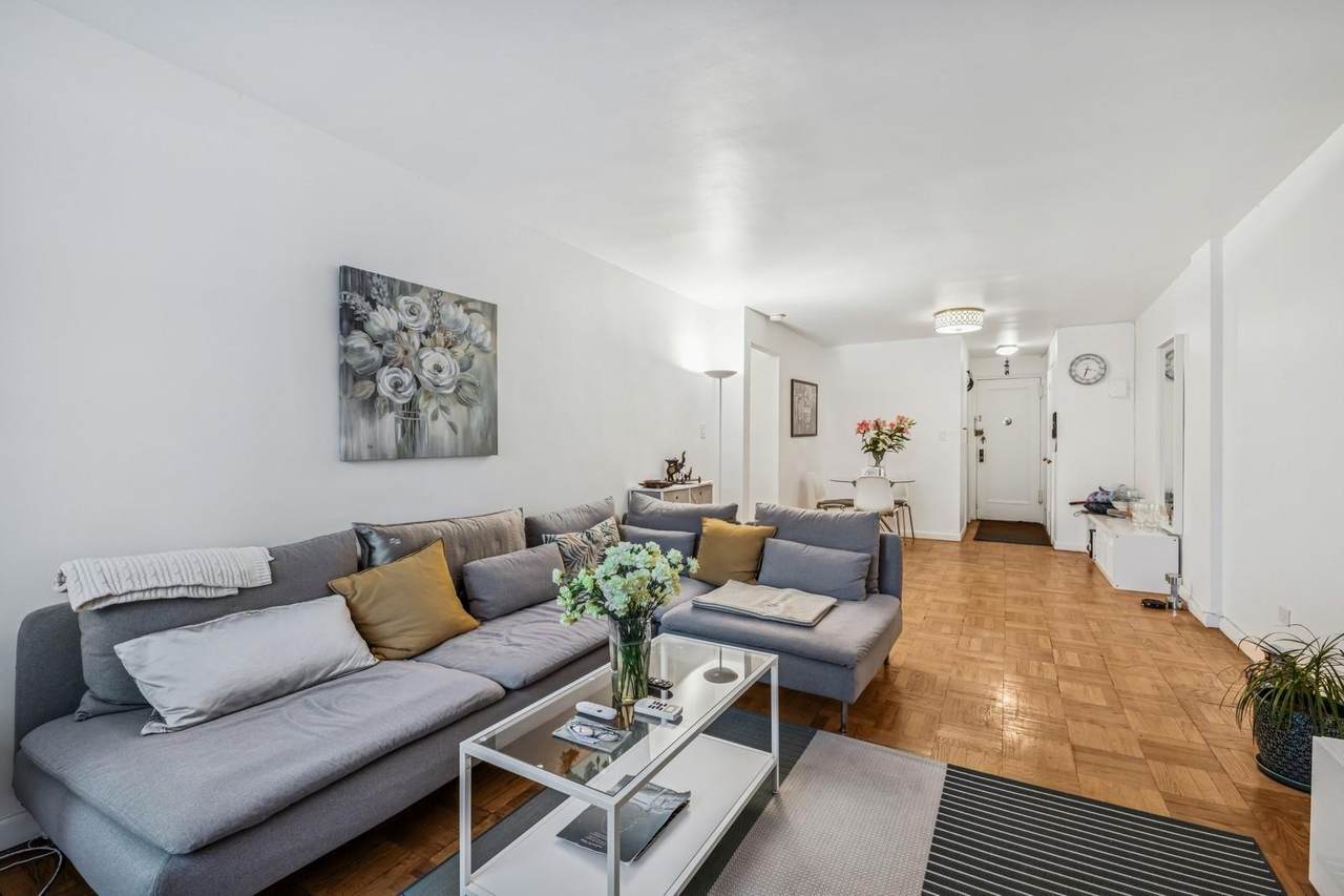 7502 Austin Street - Photo 1