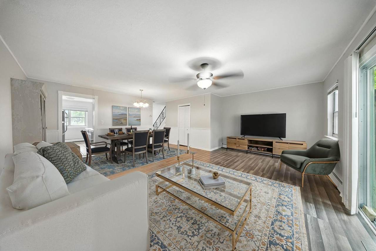 105 Sheffield Drive - Photo 1