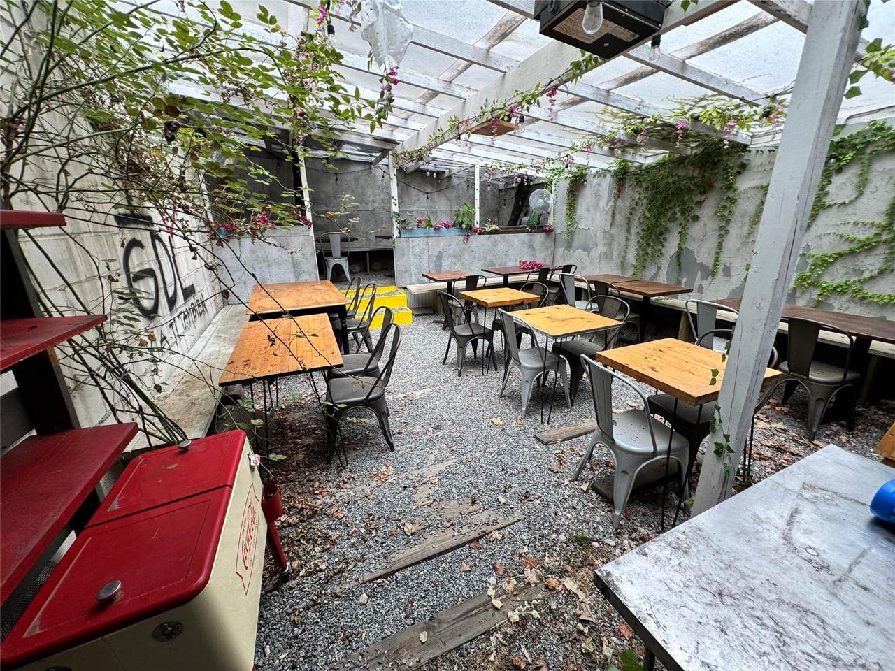 622 Washington Avenue - Photo 1