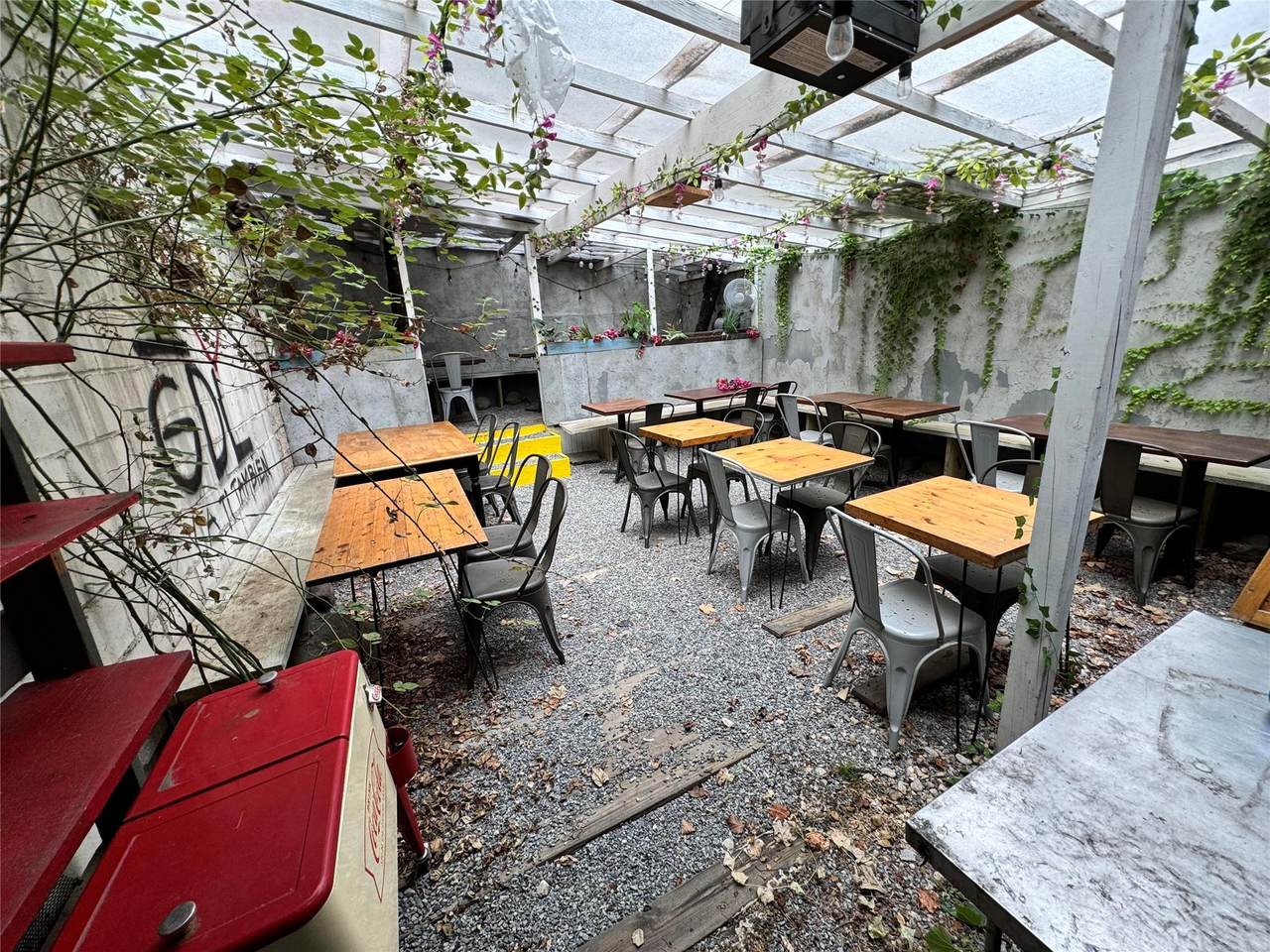 622 Washington Avenue - Photo 1