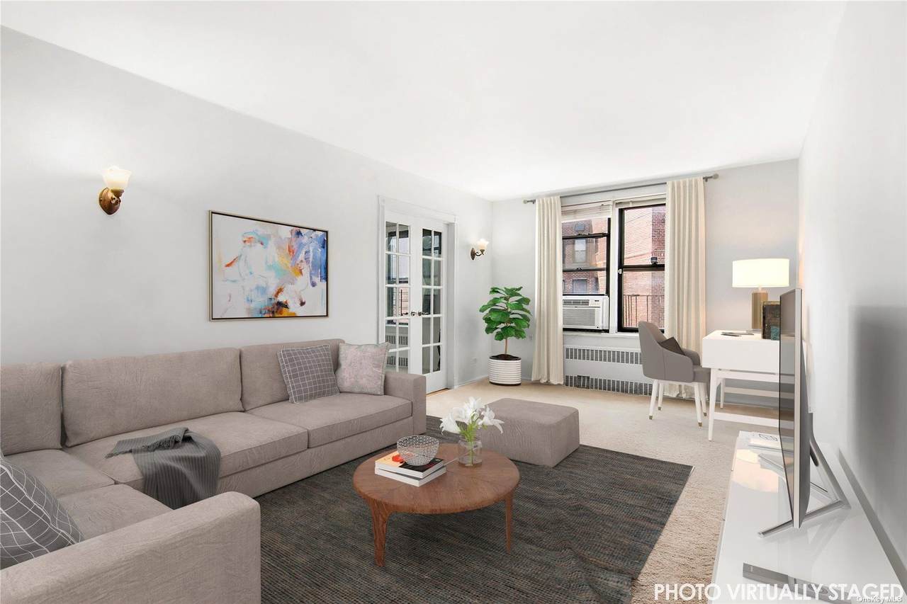 83-75 Woodhaven Blvd Boulevard - Photo 1