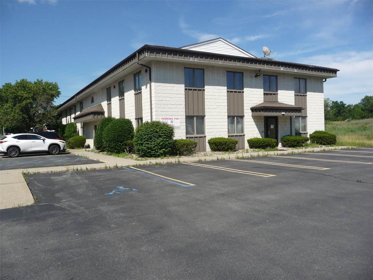 420 Main Street - Photo 1