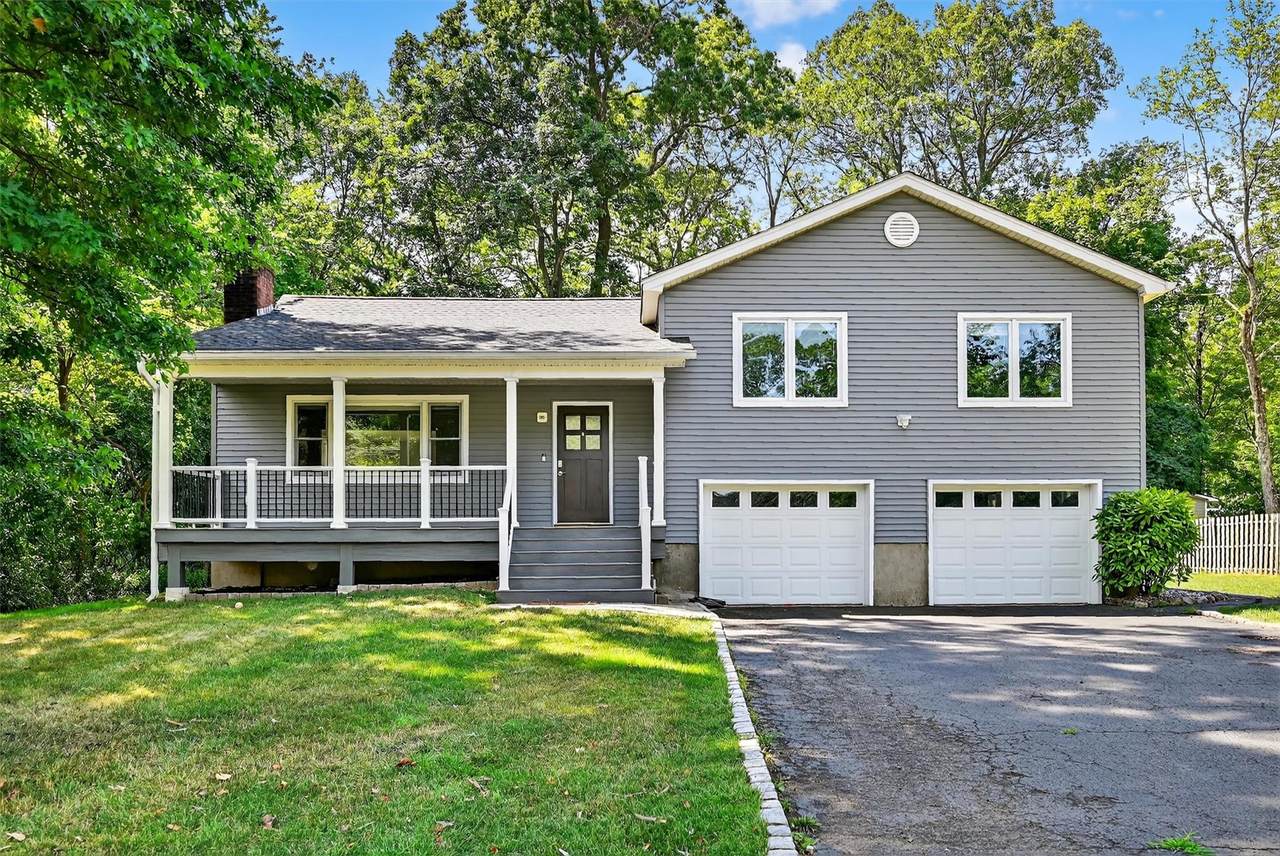 22 Hillside Drive - Photo 1