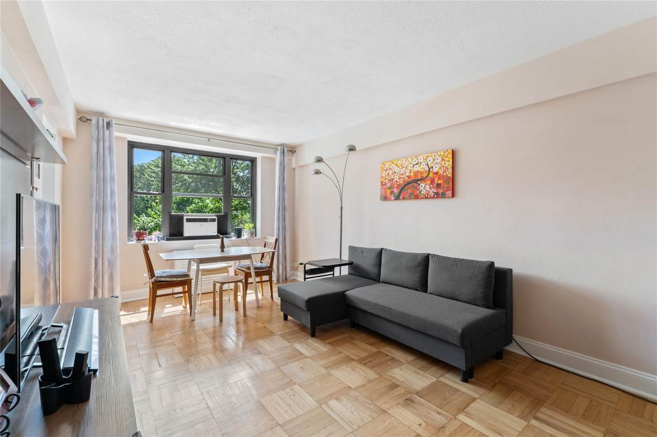 3103 Fairfield Avenue - Photo 1