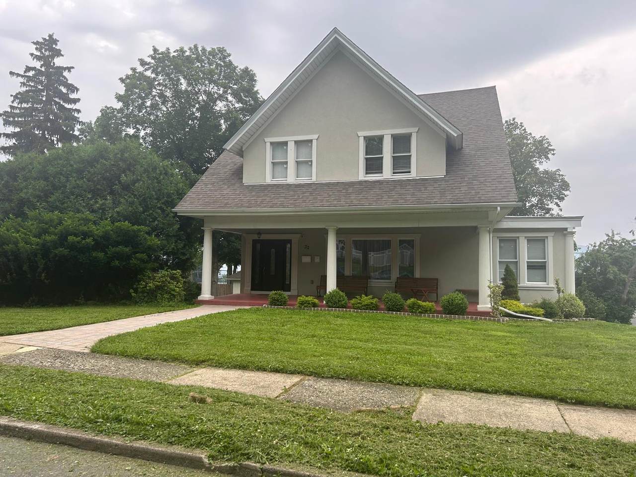 32 City Terrace - Photo 1