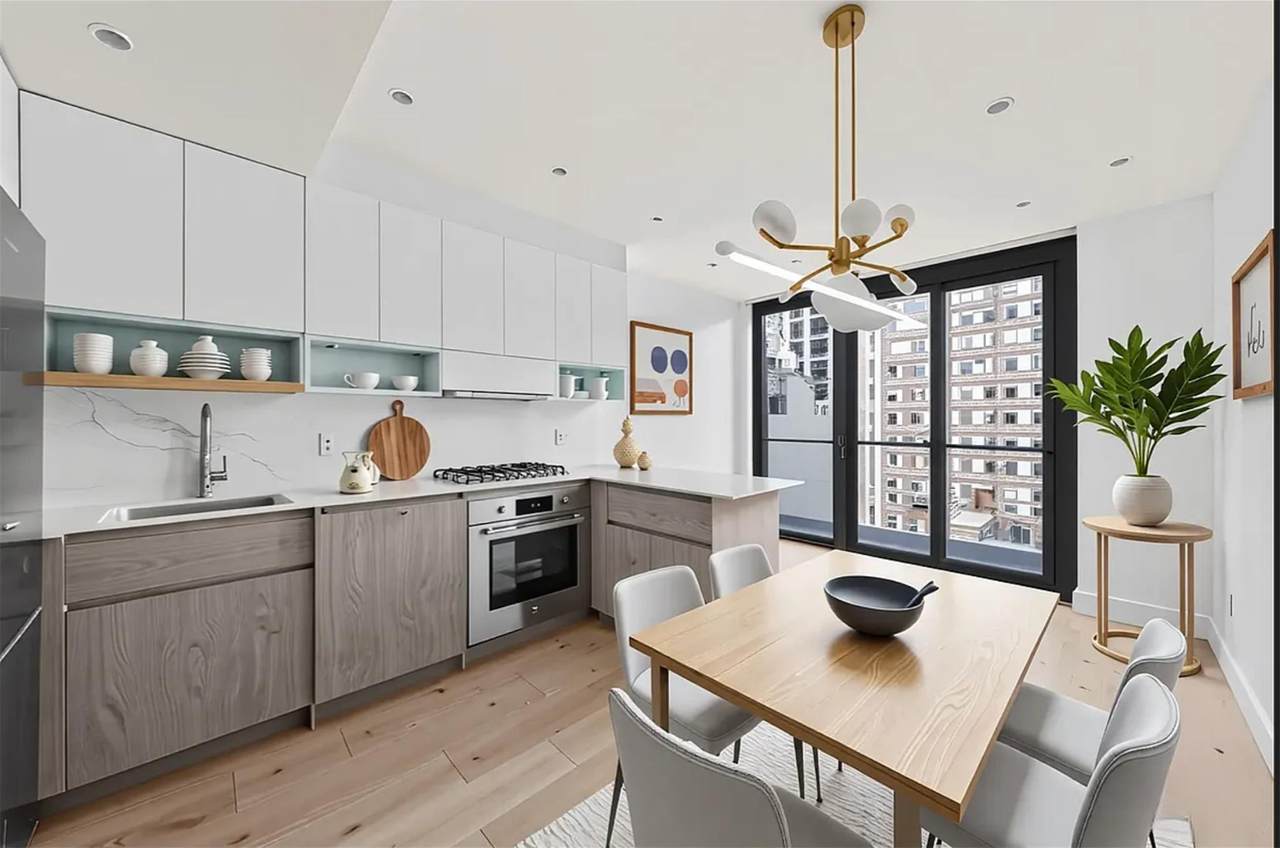 4262 Hunter Street - Photo 1