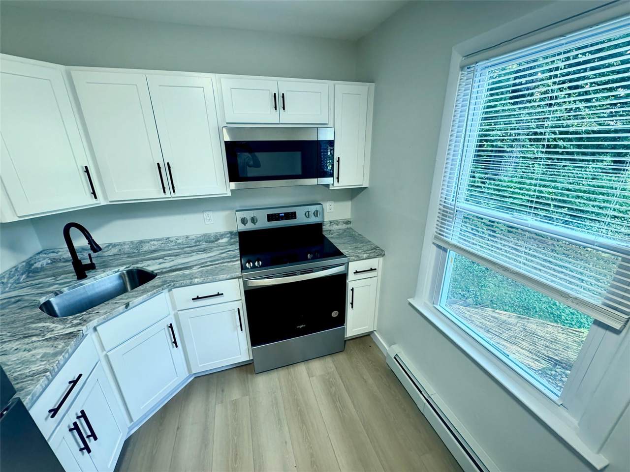 98 Market Street - Photo 1