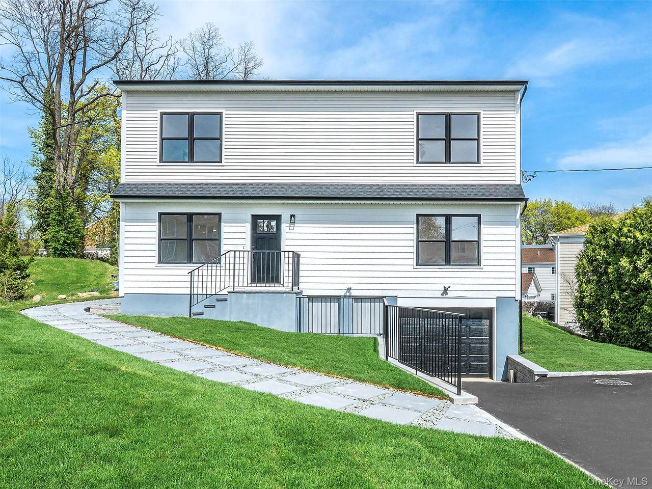 6 Lee Gray Court - Photo 1