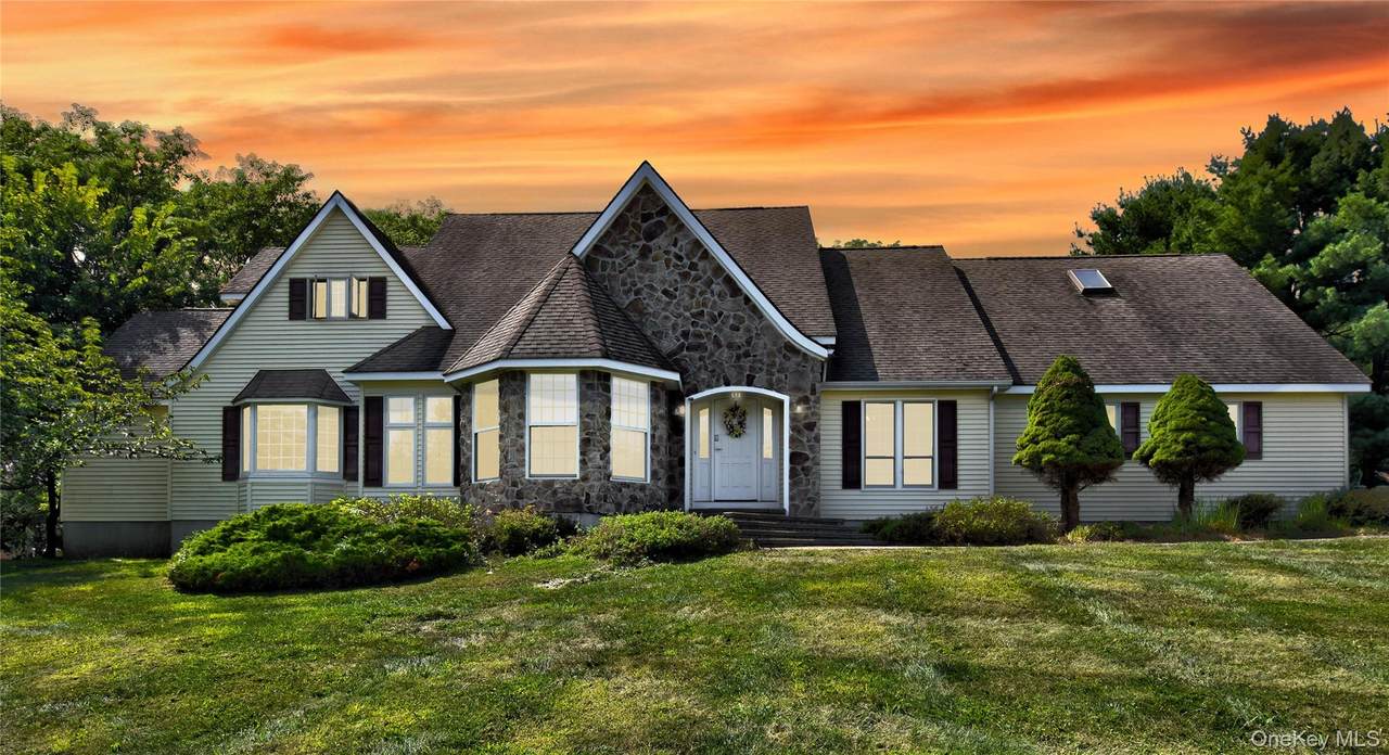 3 Lake View Drive - Photo 1