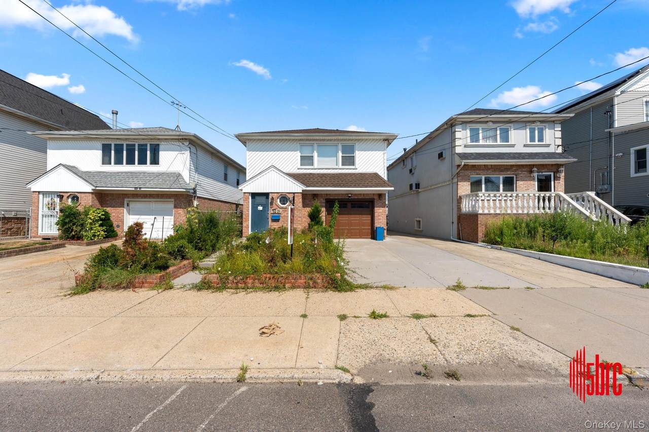 16209 99th Street - Photo 1