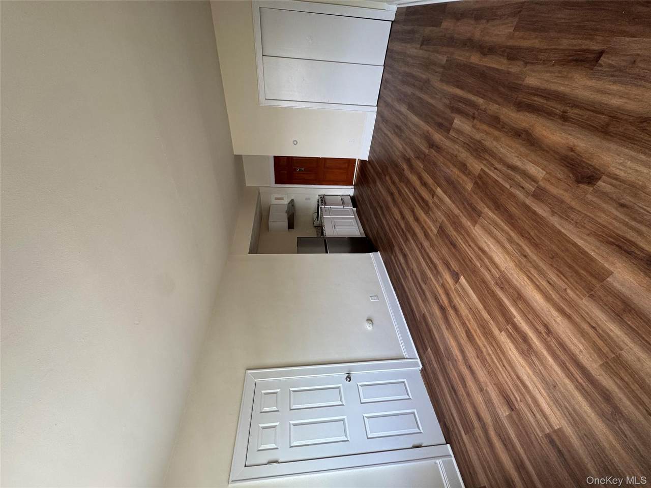 2A Somerset - Photo 1