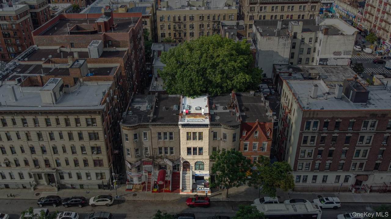 615 179th Street - Photo 1