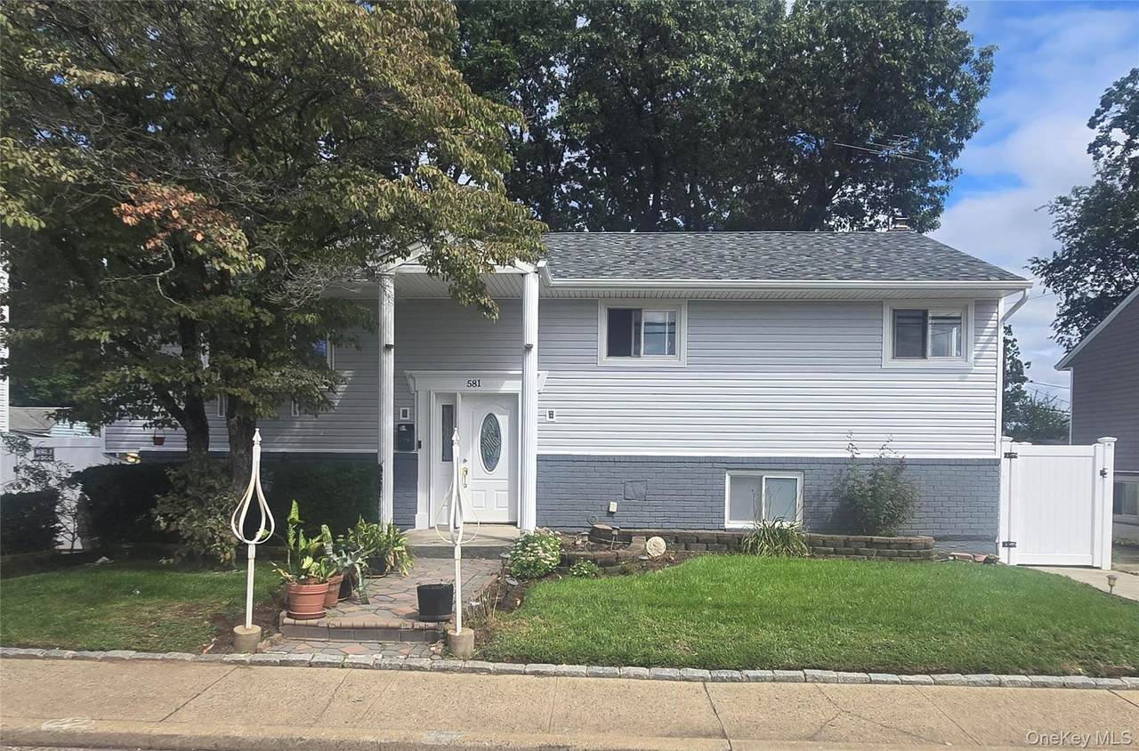 581 Meacham Avenue - Photo 1