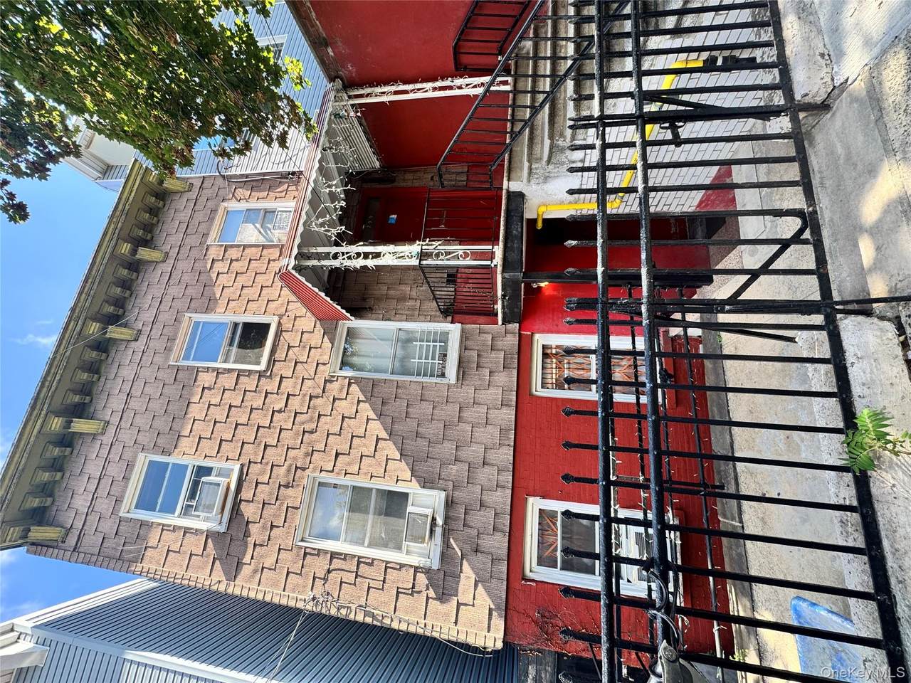 299 150th Street - Photo 1