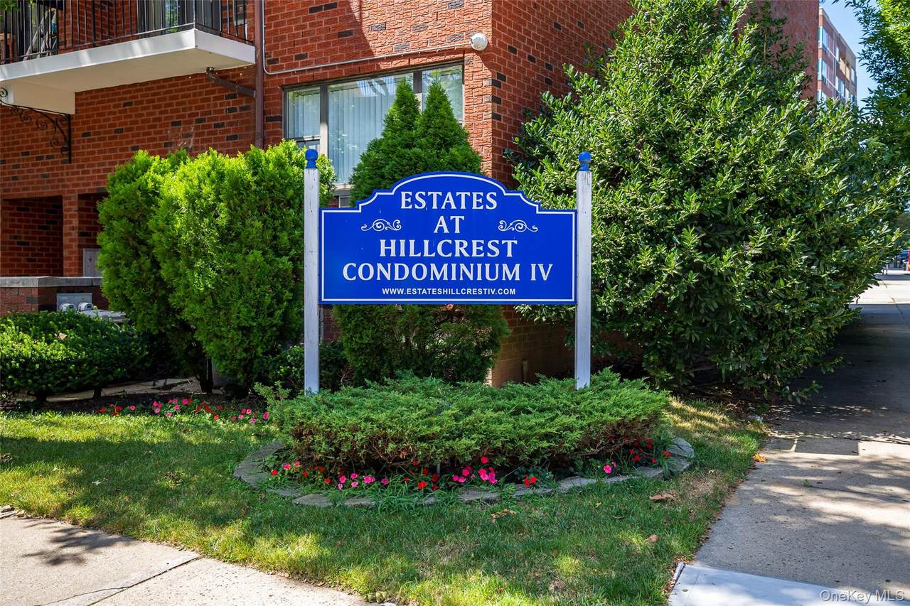 7111 Sutton Place - Photo 1