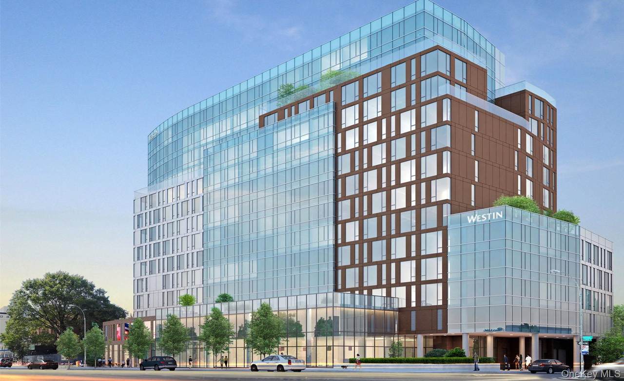 35-32 Leavitt St - Photo 1